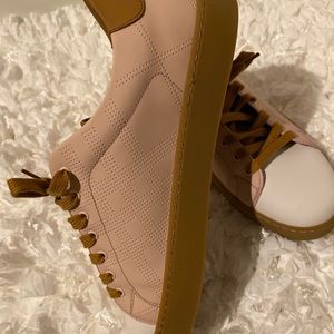 AUTHENTIC ..... Burberry, Size 41 sneaker